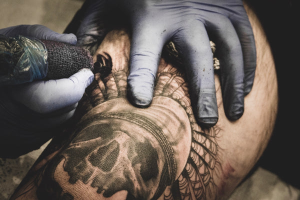 Técnicas Infalíveis com Procreate para Evoluir Seus Esboços de Tatuagem