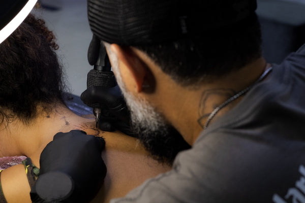 Tatuaggi Dettagliati: I Migliori Stencil Procreate per Tatuatori Pari ad Artisti